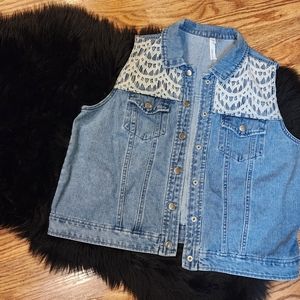 XL Denim Vest With White Crocheted Lace
